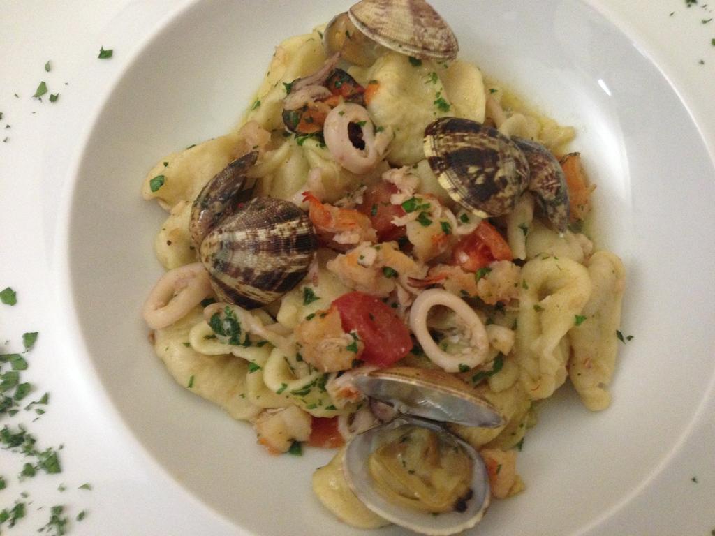 הוילה Carpeneto Agriturismo Ristorante Albachiara מראה חיצוני תמונה