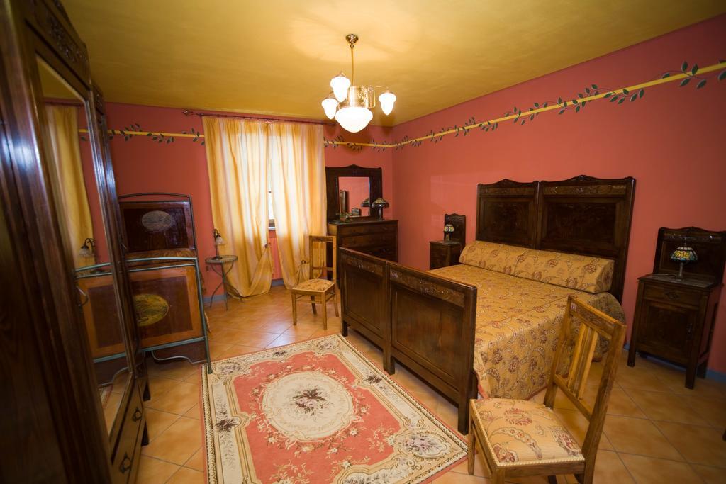 הוילה Carpeneto Agriturismo Ristorante Albachiara מראה חיצוני תמונה