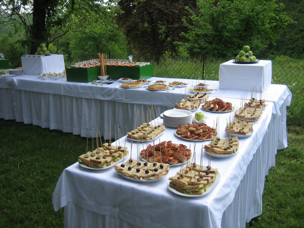 הוילה Carpeneto Agriturismo Ristorante Albachiara מראה חיצוני תמונה