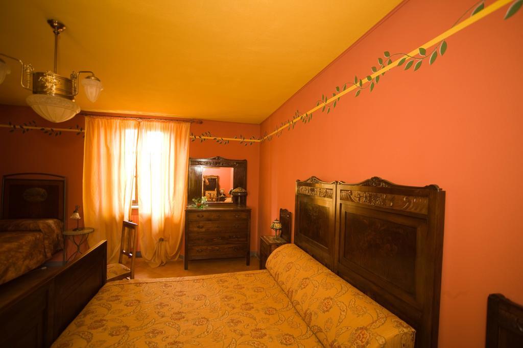 הוילה Carpeneto Agriturismo Ristorante Albachiara מראה חיצוני תמונה