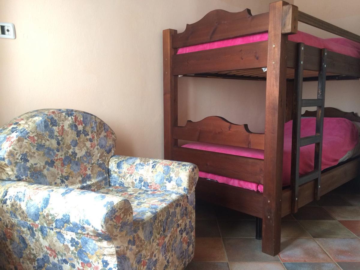 הוילה Carpeneto Agriturismo Ristorante Albachiara מראה חיצוני תמונה
